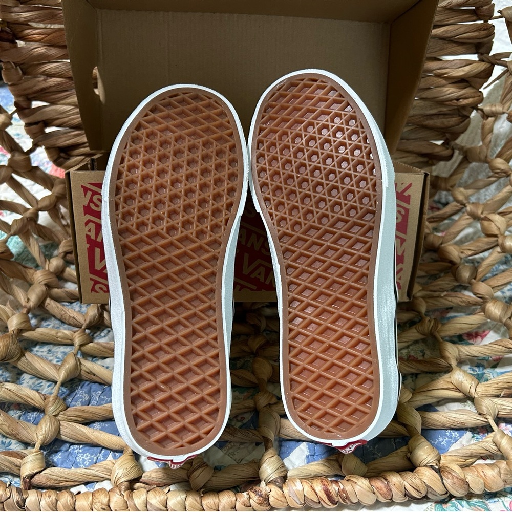 Vans Kids / Youth Neon Yellow Checkered Slip-On Sneakers 6.5 Women - 5 Men - Picture 9 of 11